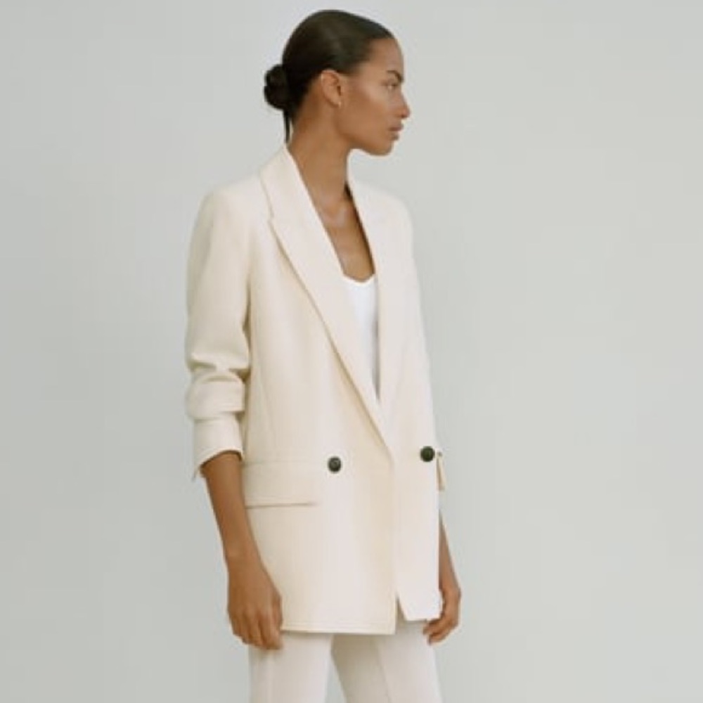 ZARA WOMAN ECRU LOOSE FITTING BLAZER size xs 1255/705 nwt